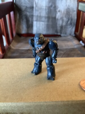 Halo Mega Bloks Figure Covenant Brute Dark Blue