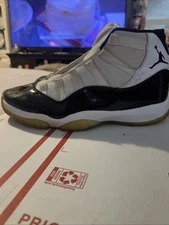 Nike Air Jordan 11 Retro Concord 378037-100 Men Size 8 2018 Release Black White