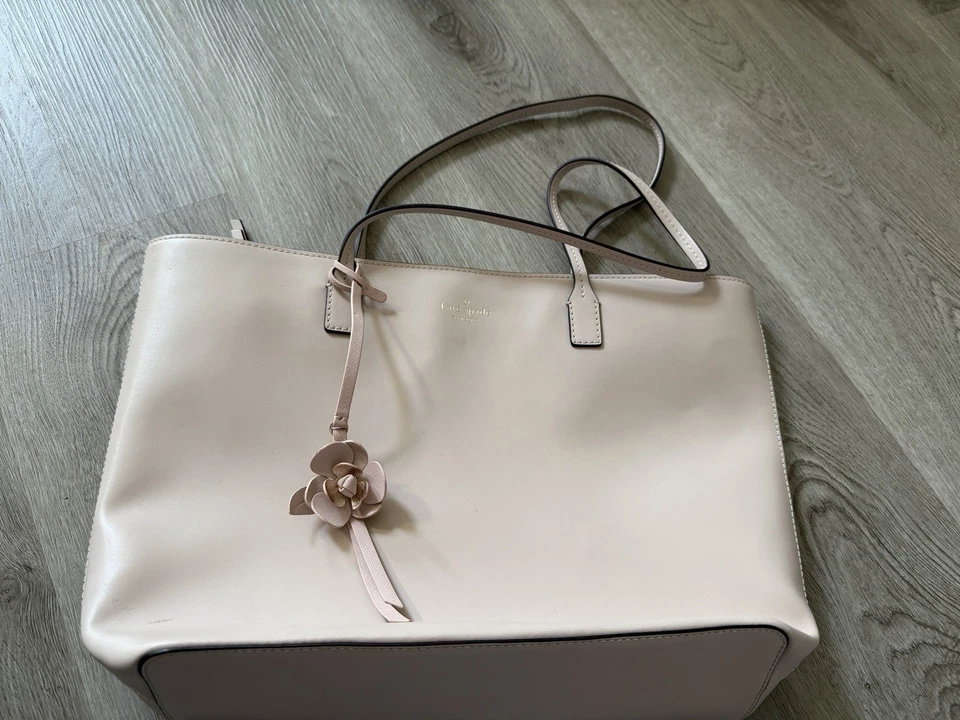 Bolso de hombro Kate Spade rosa Foto 4 de 4