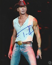 Tim McGraw Signed Autographed Sexy Hot 8x10 Photo with COA/Matching Hologram
