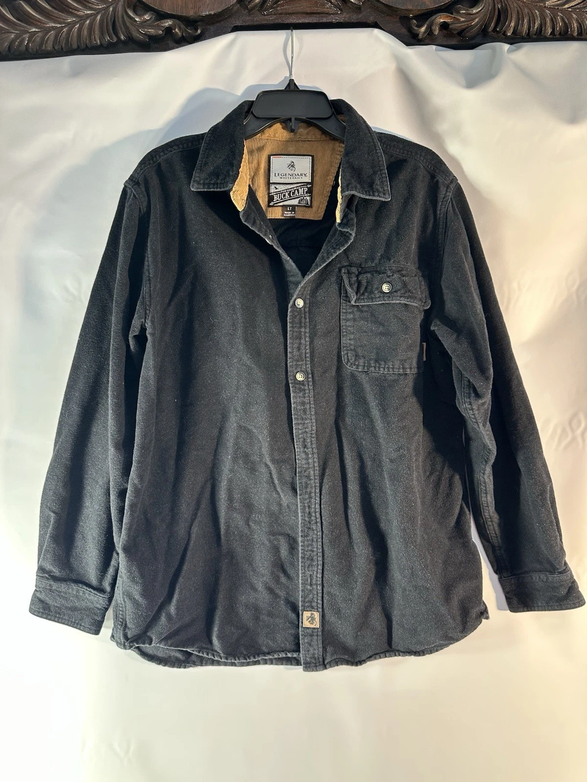 Legendary Whitetails Buck Camp flannel black, 100% cotton corduroy. Size LT
