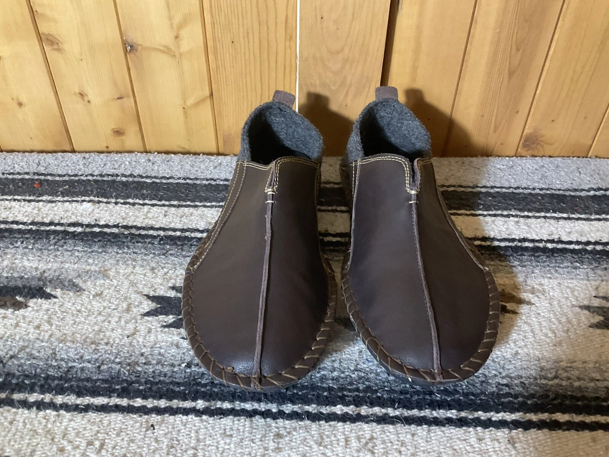 Orvis mens slippers discount