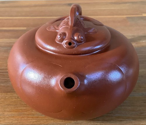 Vintage Chinese Yixing Zisha Clay Teapot Carp Koi Tea Pot 175ml | 6oz Capacity - Picture 3 of 16