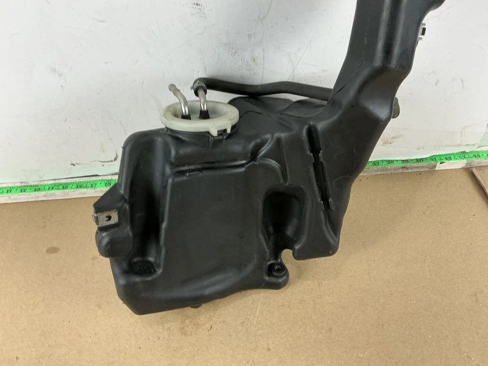 2010-2016 Mercedes Benz E550 Headlight Windshield Washer Bottle Reservoir OEM - Image 2 of 4
