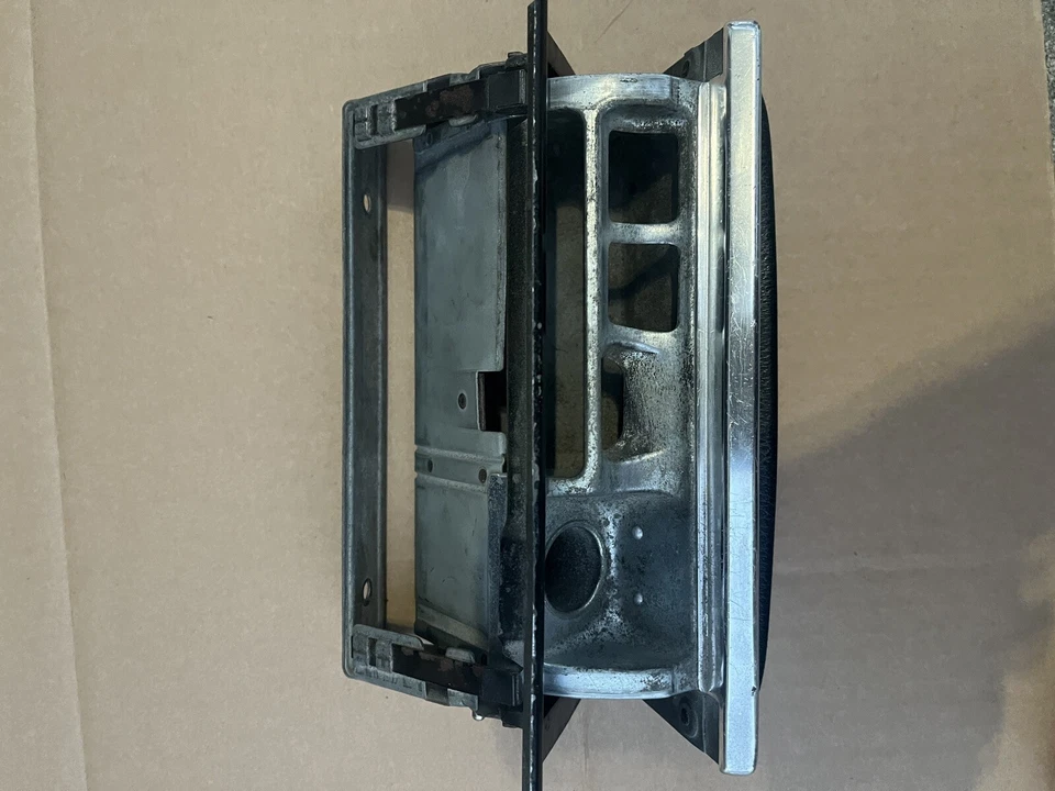 Cenicero delantero Mercedes OEM bandeja de cenizas negro 450SL 450SLC 380SL 380SLC 500SLC R107 Foto 3 de 4