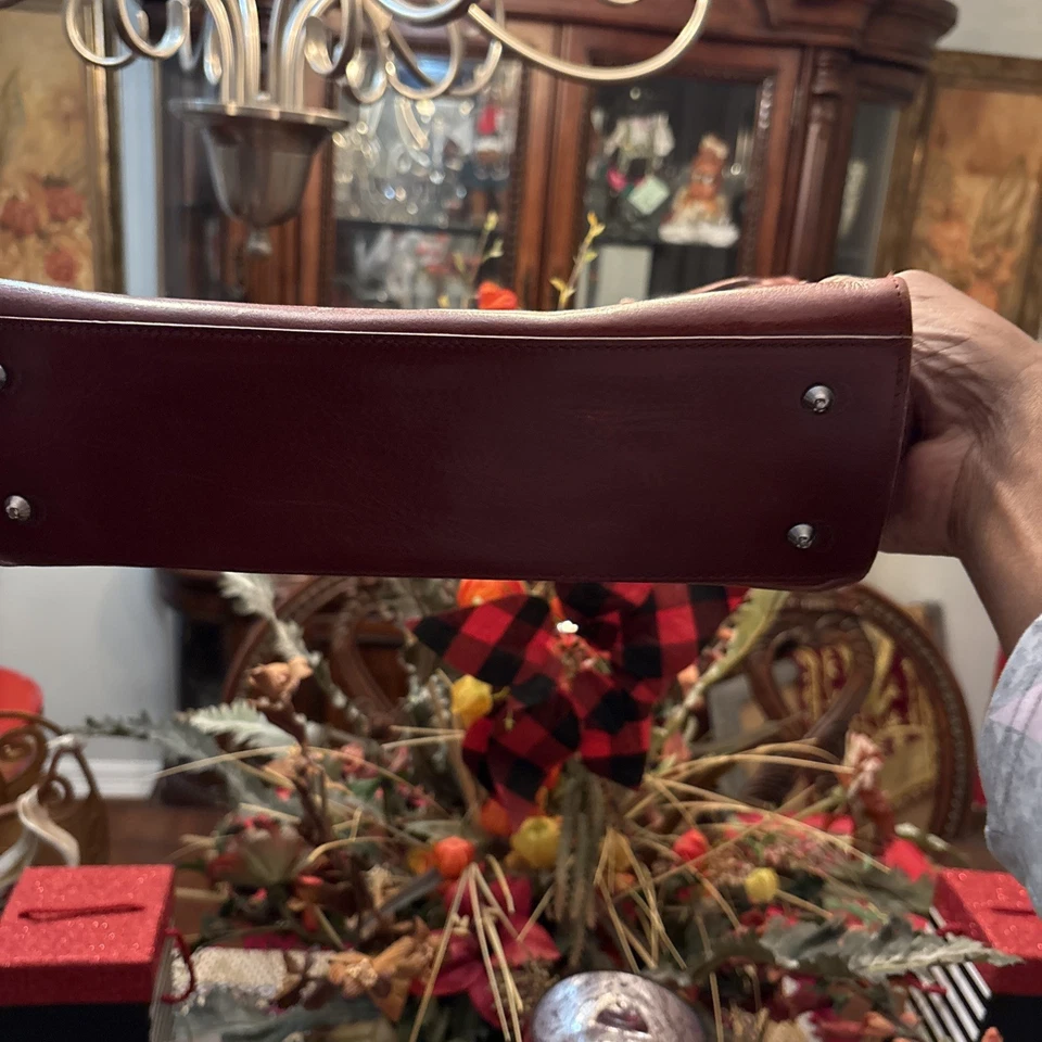 FURLA Brown Leather Handbag Vintage Purse Shoulder Bag with Dust Bag - Image 2 of 4