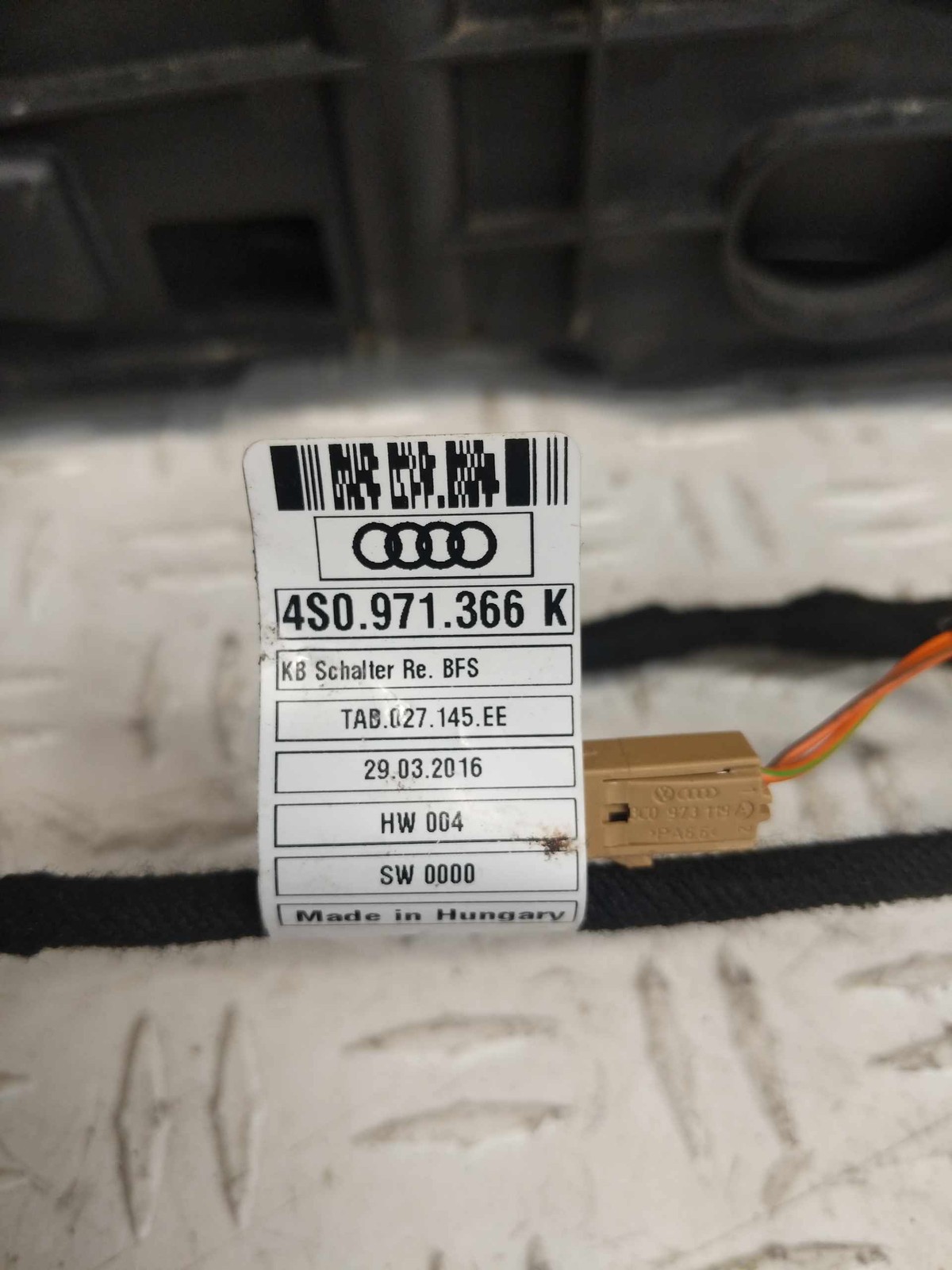 2018 Audi R8 OEM Pass Seat Control Switch w/ Trim Bezel