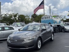 2013 Ford Taurus SE 4dr Sedan