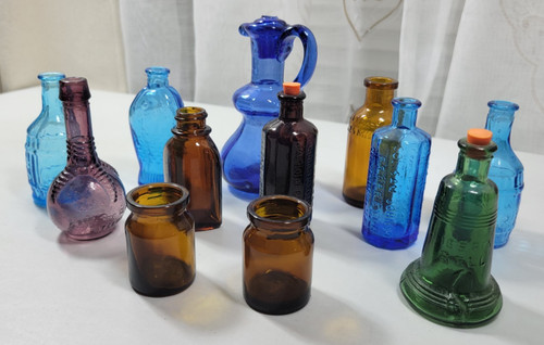 11- VTG Mini Bottles 1-Mini Blue Cruet 2-Wheaton & Made in Taiwan & USA