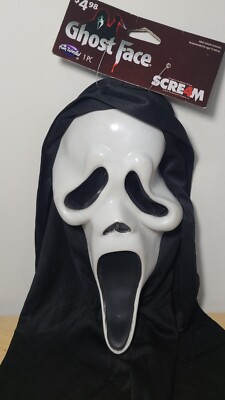 Scream 2010 Ghost Face Mask Fun World Scream 4 On Card           (B8)