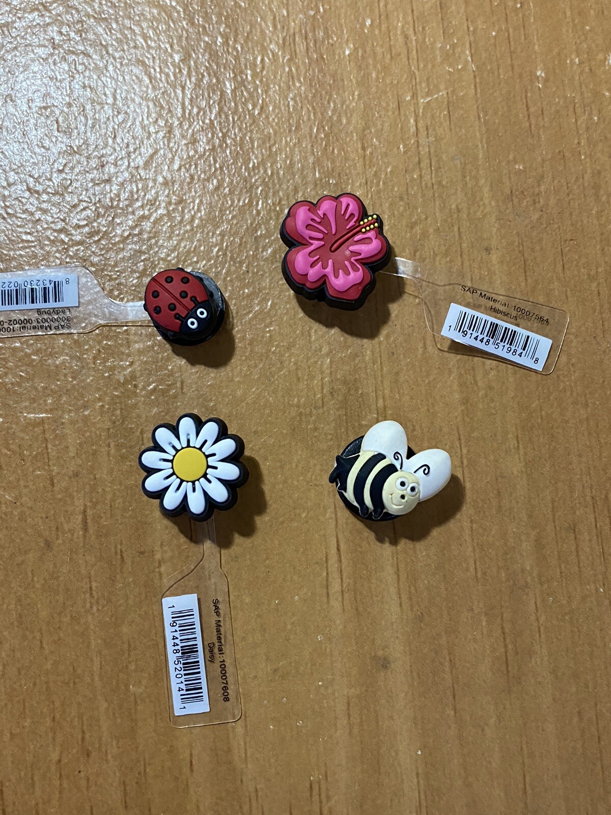 Jibbitz Crocs Brand Shoe Charms New 4 Pc. LotLady Bug, Bee, Daisy