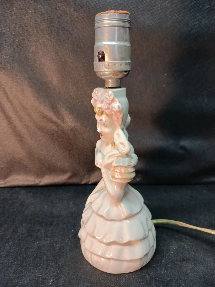 Старинный настольная лампа будуар фарфора керамики викторианской леди 10» высотой - Изображение 2 из 4