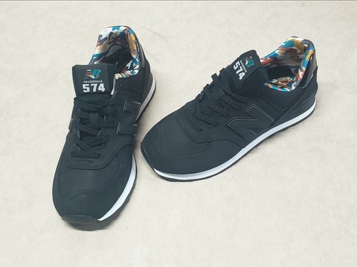 New Balance 574 Mens Sneakers Size 8.5 