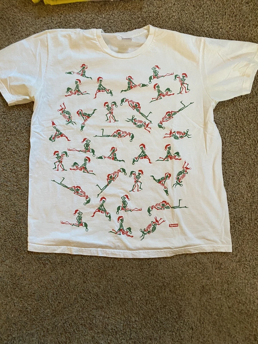 Supreme 2017 christmas clearance tee