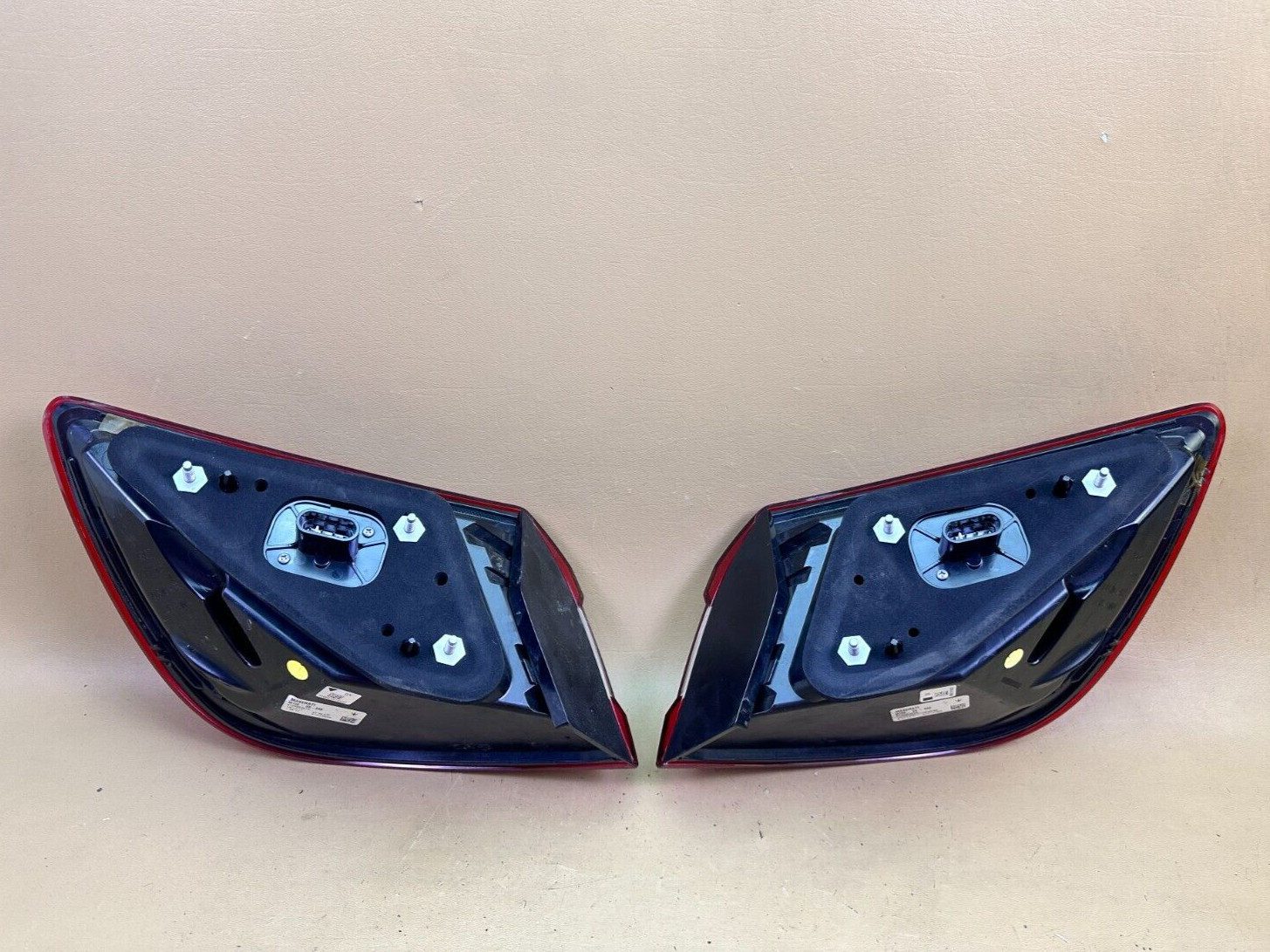 2014-2017 MASERATI QUATTROPORTE LEFT LH & RIGHT RH SIDE OUTER TAIL LIGHT SET OEM