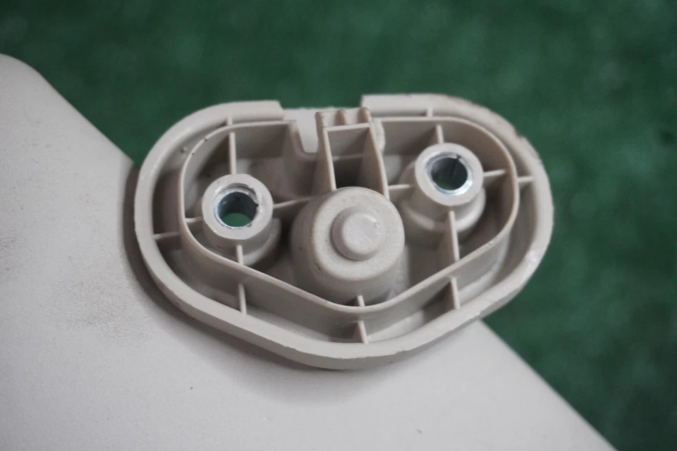 Dodge Ram Promaster 2500 2021 interior del lado del conductor parasol fabricante de equipos originales 1 pieza Foto 2 de 4