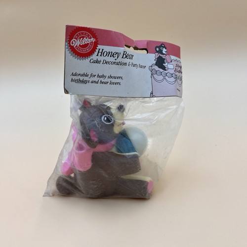 NEW Vintage 1987 Cake Topper Figure bear with ball pink bow Cake Tops by Wilton - Picture 1 of 3