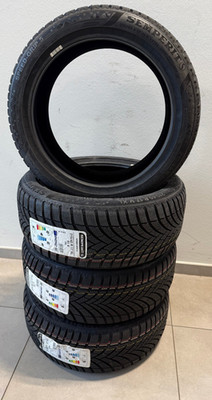 4 Winterreifen 215 45 R17 91V Semperit Speed Grip 5 DOT 2622 Reifen Winter