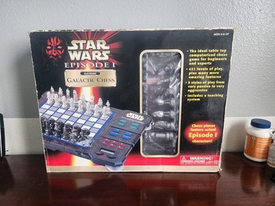 Tiger Star Wars Episode I Electronic Galactic Chess full set and manual