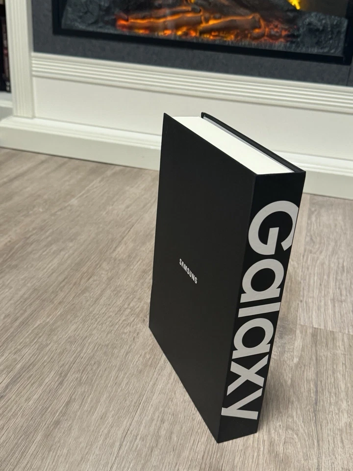 Samsung Galaxy FOLD 7 / S25 Ultra - ¡Libro Secreto Compartimento Oculto! Raro Foto 2 de 4