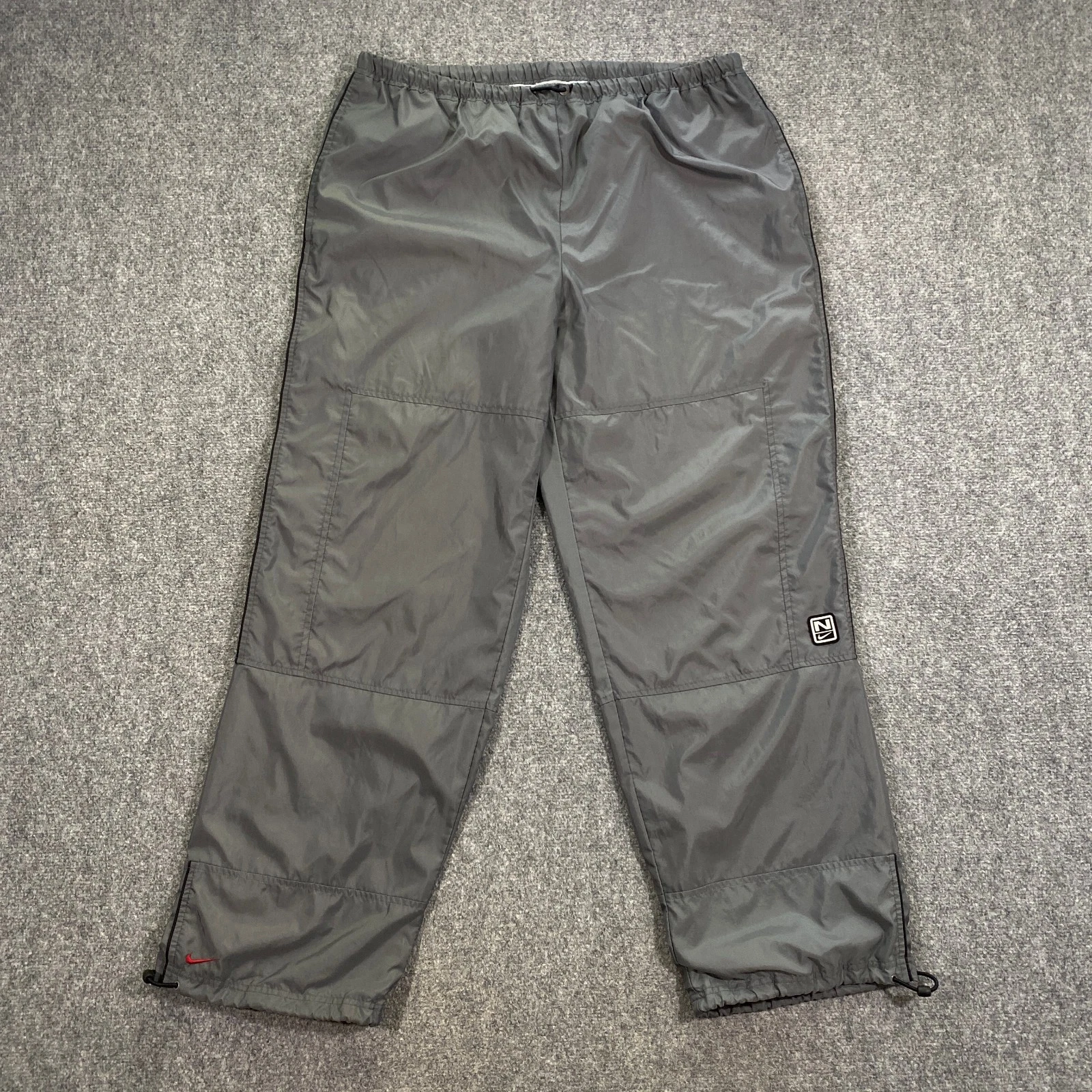VINTAGE Nike Y2K Baggy Windbreaker Track Pants Adult XXL Gray Black Lined Swoosh