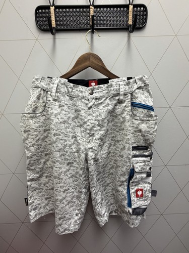 Engelbert Strauss men's workwear pixel shorts size EU54 US/UK 38R
