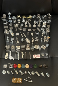 100 + Monopoly Scene It & Clue Tokens Metal & Wooden HP & Disney + More