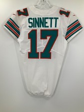 Three Plead Guilty in Fake Sports Memorabilia Case 20