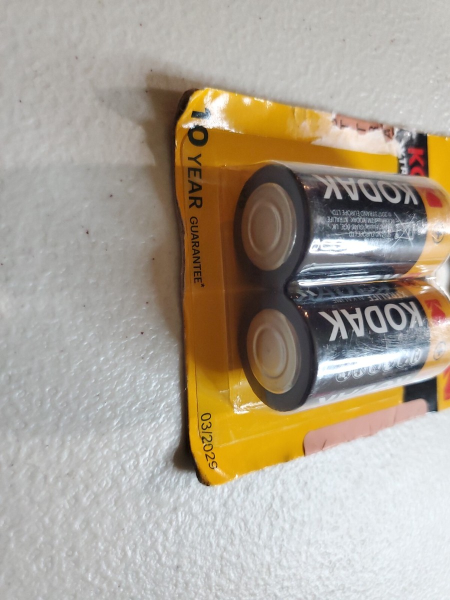 CONTAX T2 & Kodak Gold 36 × 4個のセット 電池おまけ CONTAX T2 GOLD 化粧箱付 コンタックス（21361） | サンライズカメラ