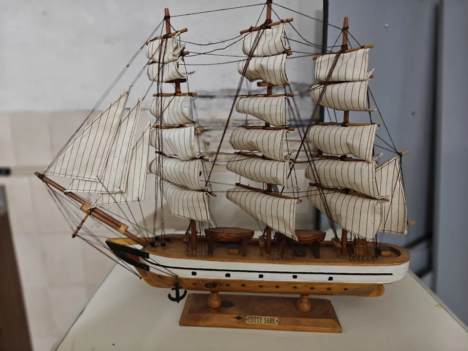 AMERIGO VESPUCCI VELIERO LEGNO Lft. 50 Cm.  - Immagine 4 di 4