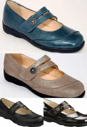 Scarpe basse da donna neri