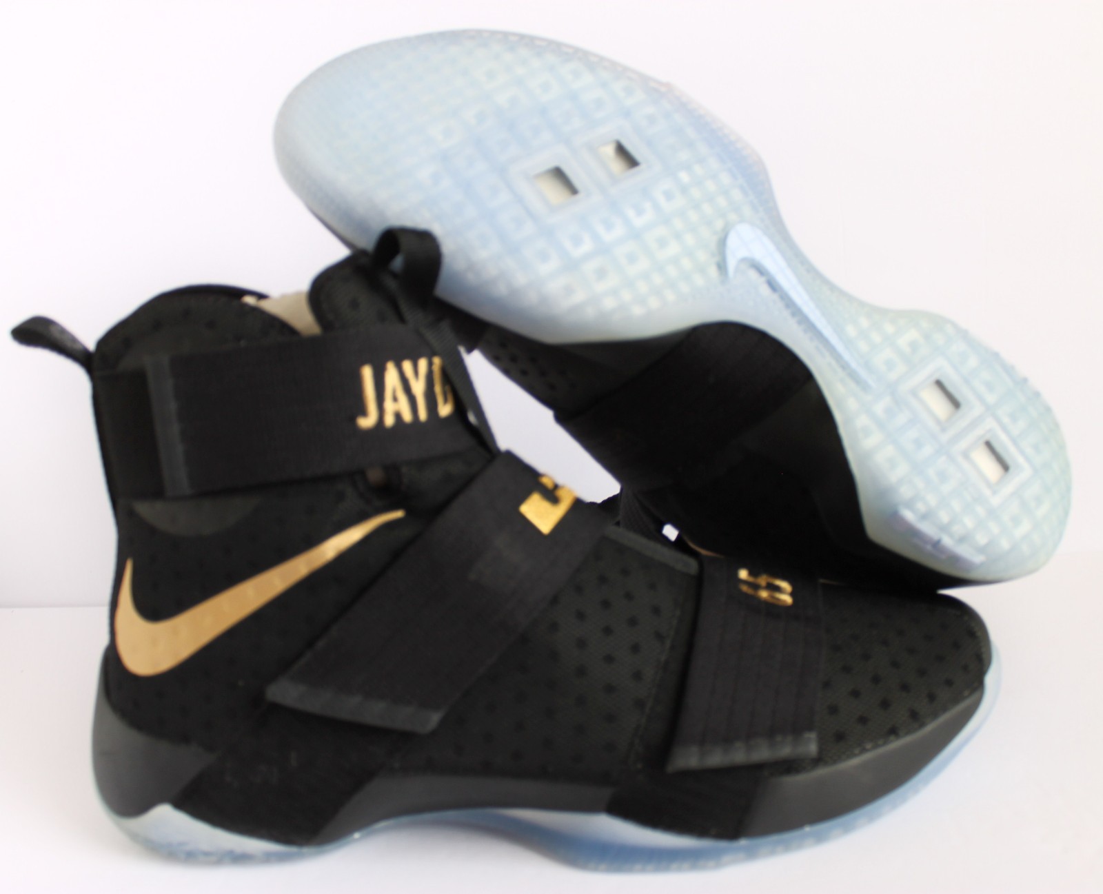 lebron soldier 1 black and gold