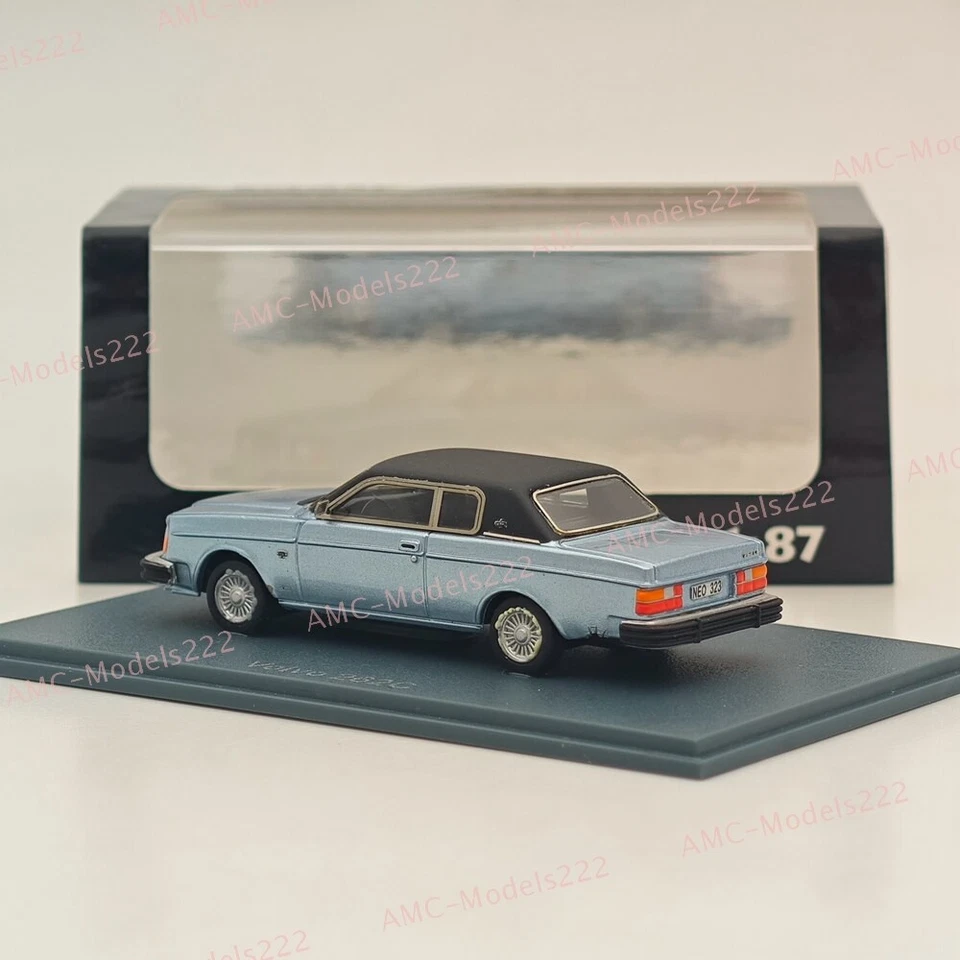 1/87 NEO SCALE MODELS Volvo 262C Resin Car Limited Collection Blue - Image 3 of 4