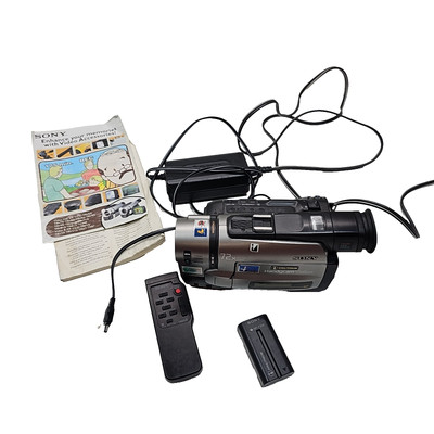 Sony CCD-TRV95 8mm Hi8 Video Camera Night Shot Digital Handycam Good Cond
