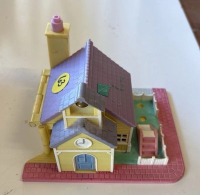 Vintage Bluebird Polly Pocket Schoolhouse House Lights Up New Battery (16)