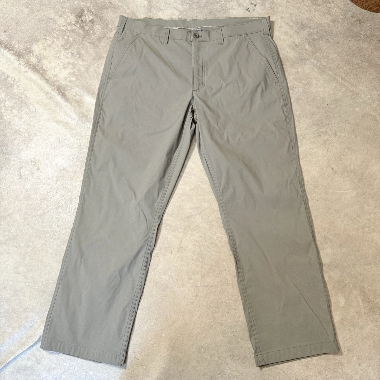 Eddie Bauer Mens Tech Pants 38x30 Beige Stretch Hiking Travel Performance