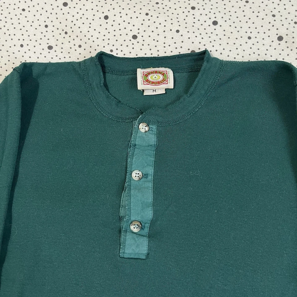 Vintage 1990s Banana Republic Henley Shirt Men's M Cotton Heavyweight (Lot of 2) - Image 3 of 4