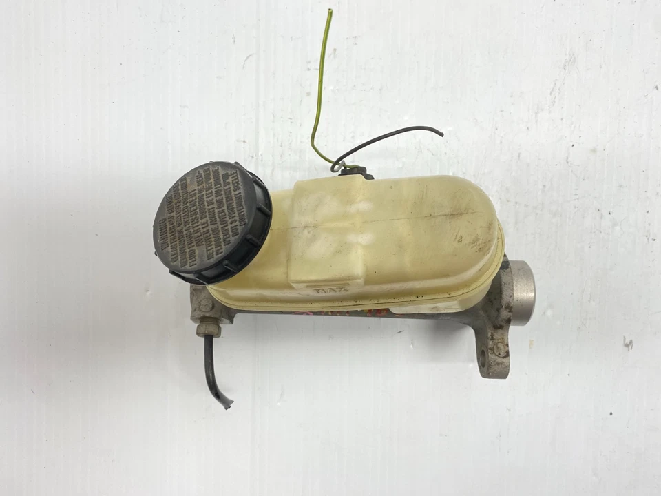 2004-2007 FORD TAURUS BRAKE MASTER CYL OEM, 541-01274 - Imagem 2 de 4