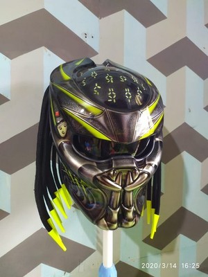 Helmet predator fighter fire color Yellow stabillo silver motorcycle Dot and ECE
