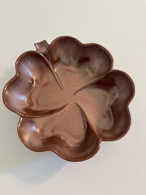 Frankoma Four Leaf Clover #223 Candy Trinket Dish ''Plainsman Brown Satin'' Glaze