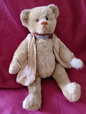 Antique steiff Teddy bear 1908 never been played with.Mint condition.