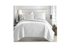 Southshore Fine Linens Oversized Lightweight 3-Pc. Quilt Set, Full/Queen