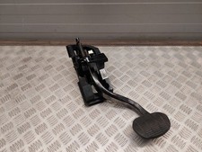 BMW X1 F48 F49 2017 Benzin Vorne links Bremspedal 6856596 ATV69875