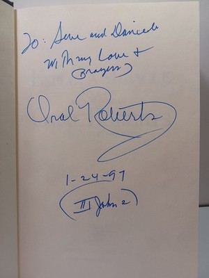 Signed Expect a Miracle My Life And Ministry by Oral Roberts (1995 HCDJ) JRRDS