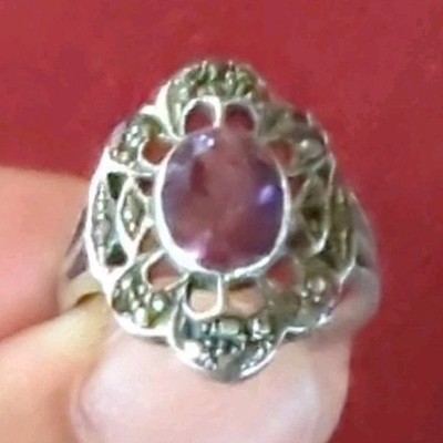 925 Sterling Silver Ring Size 6 Oval Purple Stone Silver Tone