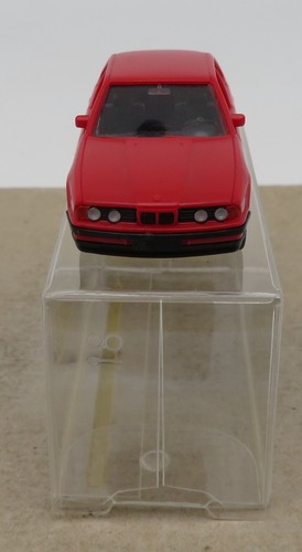 Micro Wiking Ho 1/87 Bmw 520 I Red In Box #19313 - Picture 2 of 8