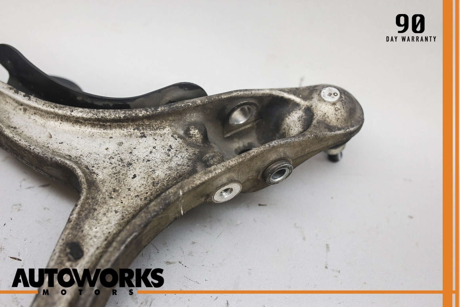 03-10 Maserati Quattroporte M139 Front Right Side Lower Control Arm 3206581 OEM