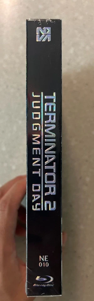 Terminator 2 Judgment Day | NOVAMEDIA Exclusive Full Slip Steelbook BLU-RAY - Image 3 of 4