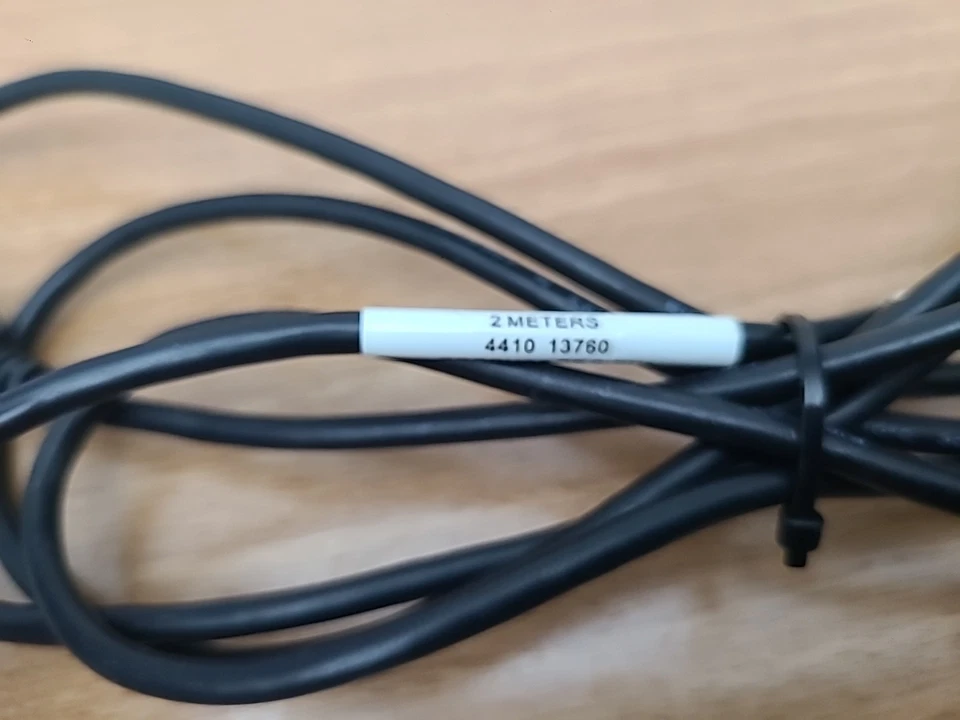 National Instruments 198506D-02 Verriegelbares USB-Kabel - USB A auf Schraubverschluss USB B - Bild 3 von 4