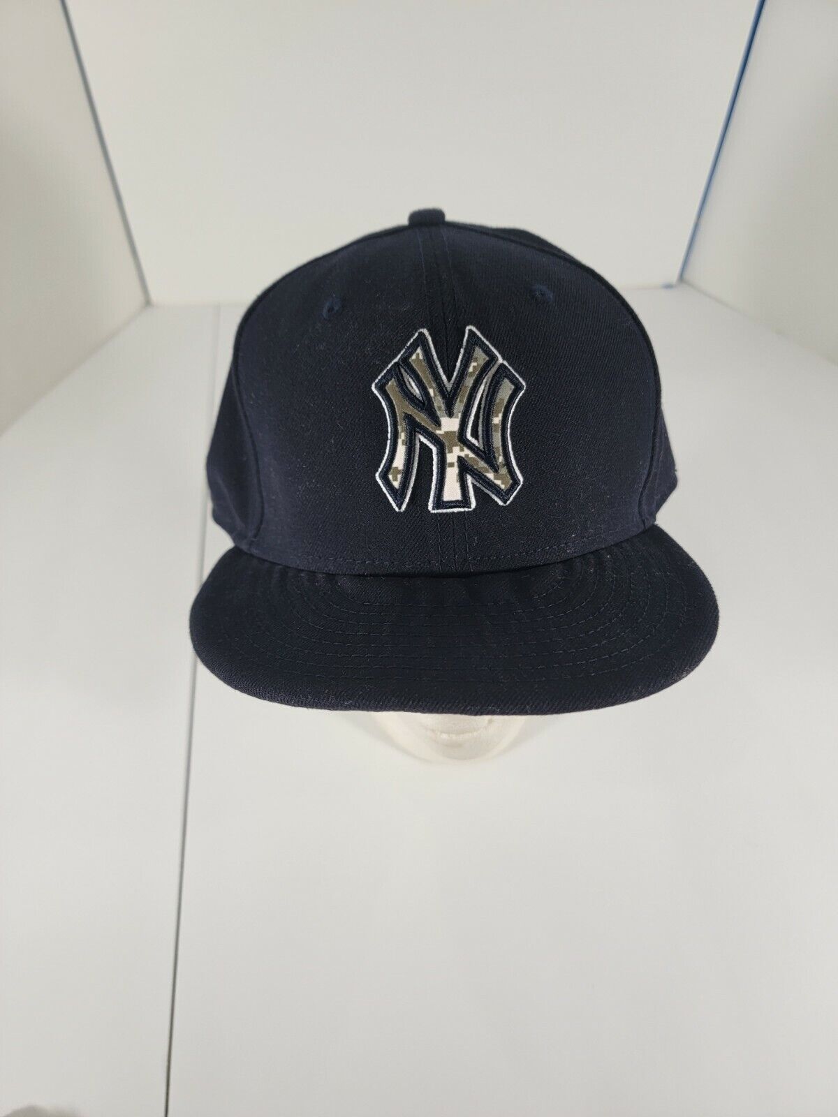New York Yankees Hat Cap New Era Size 7 3/4 Fitted 59Fifty Camo Logo HD Sewn